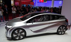 Renault Prepares “EV Surprise” For 2017 Geneva Motor Show