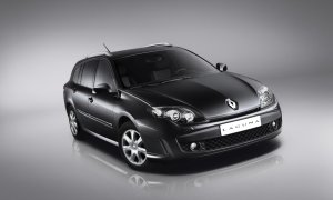 Renault Releases Laguna Black Edition