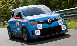 Renault Twin'Run Concept Revealed with 320 HP