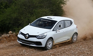 Renault Unveils Clio RS Based R3T Rally Car