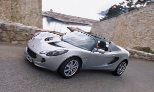 Rent-a-Lotus Elise in Italy