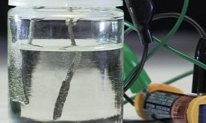 Researchers Developing New Low-Cost Catalyst to Make Hydrogen Feasible