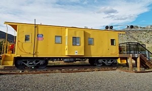 Retired Caboose Gets Second Chance, Becomes a Cozy Retreat With a Jacuzzi Tub