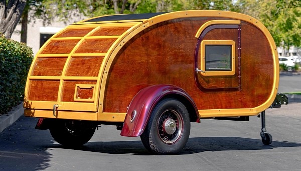 1992 Wayne Davis custom teardrop camping trailer