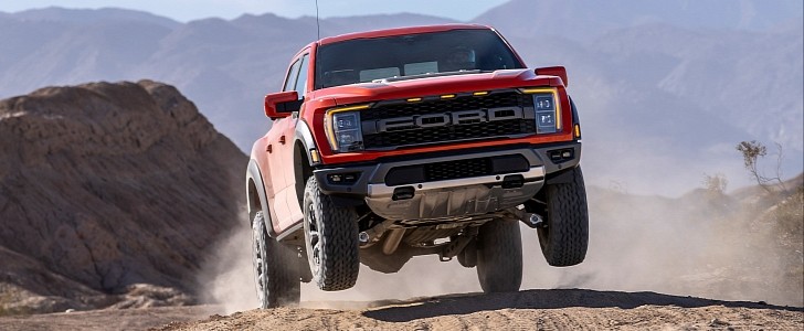 Ford F-150 Raptor as serious as 911 GT3