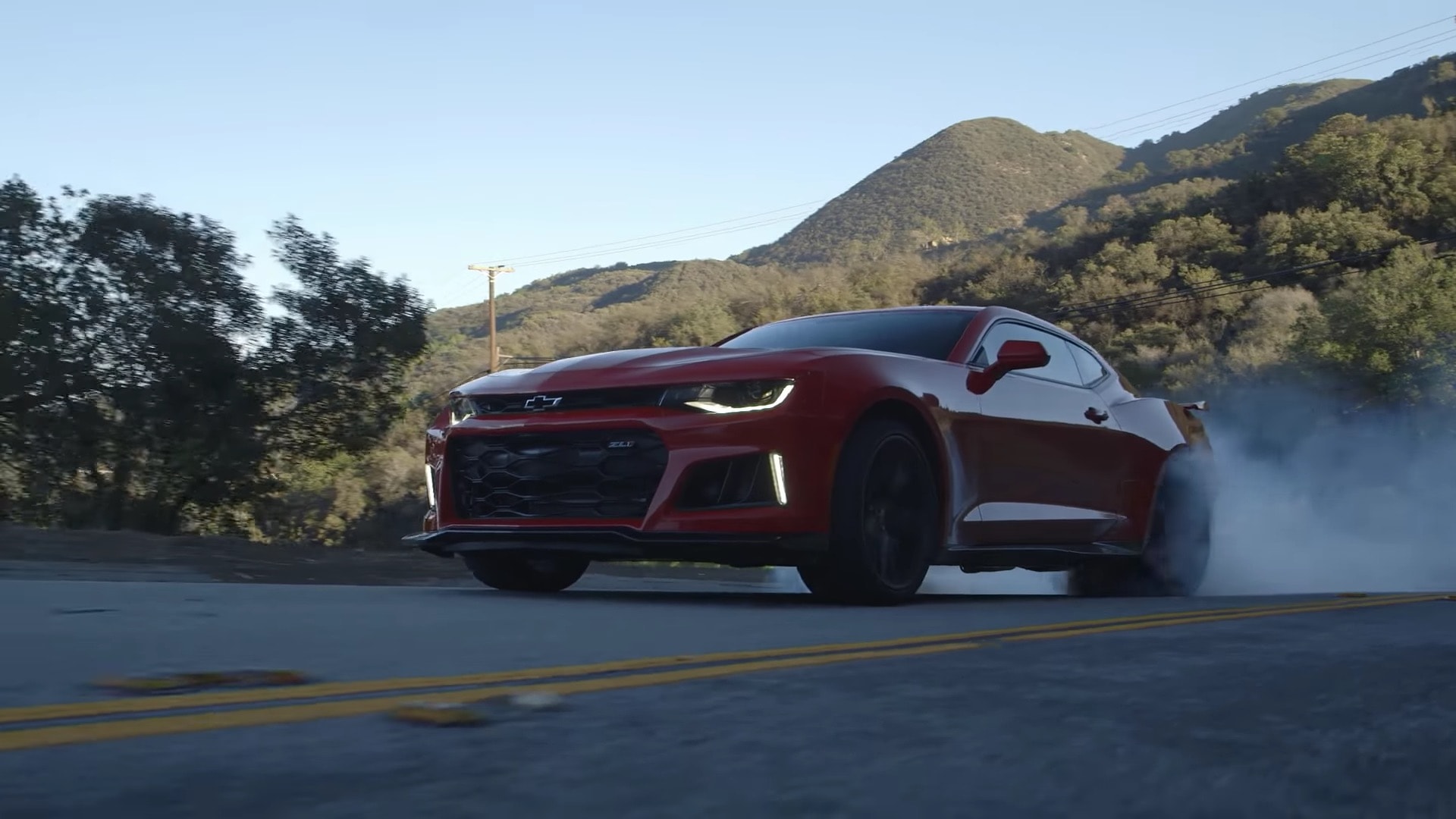 Review Finds The 2017 Chevrolet Camaro ZL1 To Be A Damn Fine Beast -  autoevolution