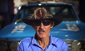 Richard Petty to Unveil 2015 Ford Mustang GT at PRI 2013 in Indianapolis