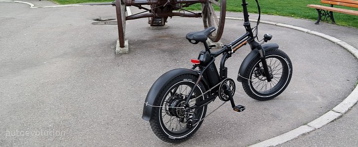RadMini 4 is the folding, versatile all-purpose e-bike you never knew you wanted