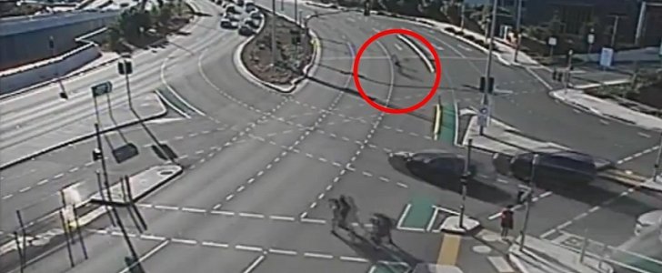 An illegal bike road race ends up with a huge crash