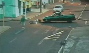 Rider Unscathed after Jumping over Car's Bonnet