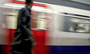 Riding the Metro Makes You Lose Weight, Study Says