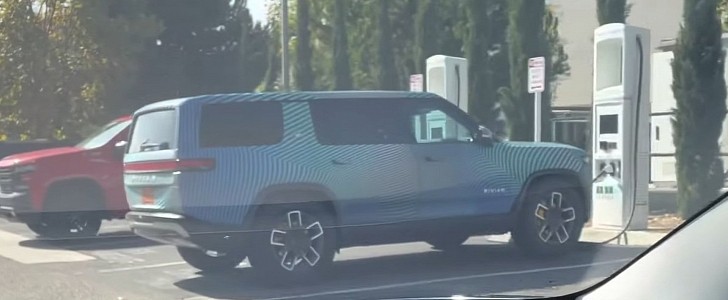 A Rivian R1S prototype was spotted in the wild while charging in San Diego