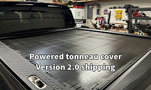 Rivian R1T Owner Got the Updated Powered Tonneau Cover Installed, Here's How It Works