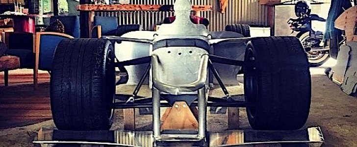 Zacaria Formula 1 F12-powered car