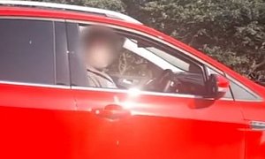 Road Rage Breaks Out Over Attempt to Shame Driver For Using His Phone