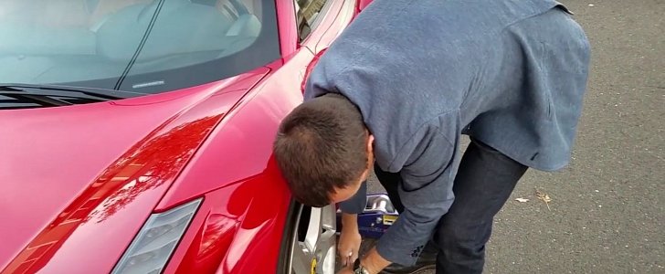 Rob Ferretti Cracks Ferrari 458 Wheel in Half