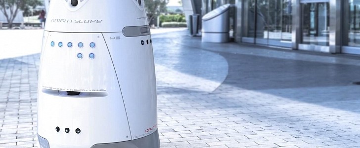 A Knightscope K5 robot is the new security guard at a hotel in Portland