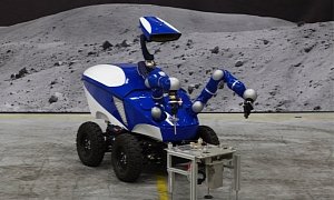 Robot Worth $200,000 Proves Man-Controlled Machines Can Build Space Stations