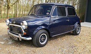 Rock & Roll, Unique Mini to Go Under the Hammer Next Week