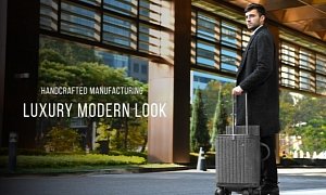 Rollogo Escape S Carry-On Is the World’s First Self-Charging Suitcase