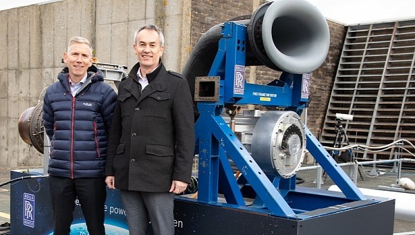 Rolls-Royce and easyJet accomplish world's first run of a modern aircraft engine on hydrogen