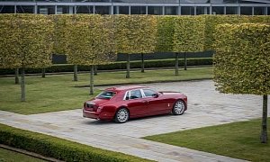 Rolls-Royce Auctions Red Phantom Commission to Benefit AIDS Charity