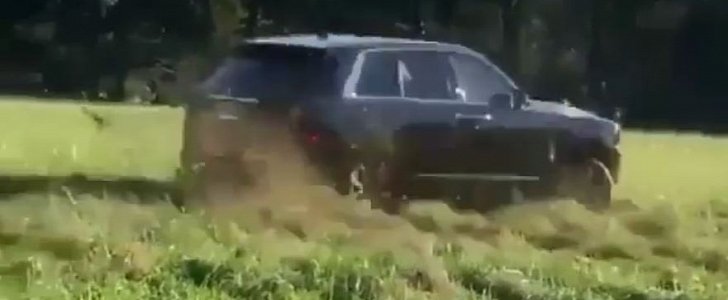 Rolls-Royce Cullinan Does Donuts in the Grass