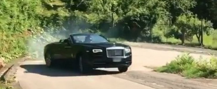 Rolls-Royce Dawn drifting