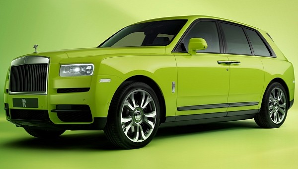 Rolls-Royce Cullinan Inspired By Fashion Re-Belle, Lime Green 