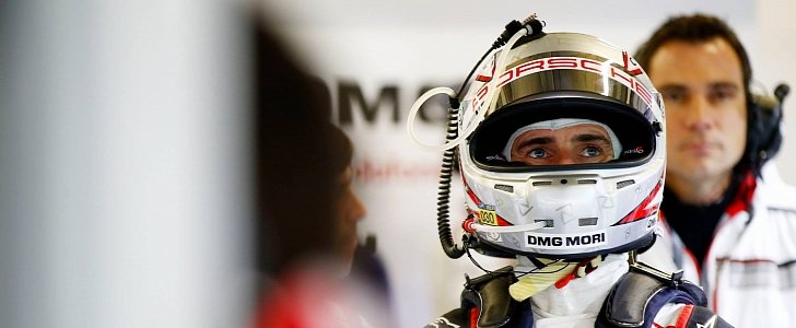 Romain Dumas in Le Mans pits