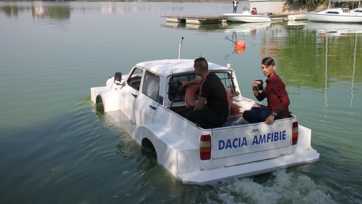 Romanian Naval Students Build Amphibious Dacia Pickup