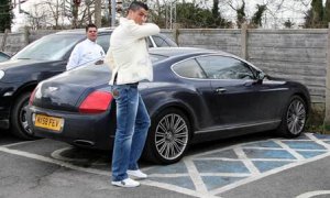 Ronaldo Sold His Bentley and Mercedes