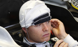 Rosberg Cautious on Mercedes Form in 2011