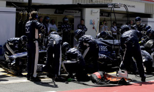 Rosberg's Tire Hit a Williams Mechanic in the Pit Lane