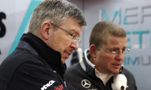 Ross Brawn to Sell Share in Mercedes GP