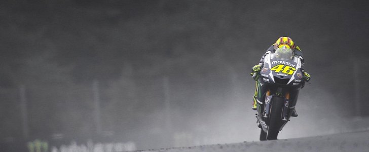 Rossi testing a MotoGP bike in the rain