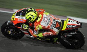 Rossi Pays Price for Unhealed Shoulder in Qatar