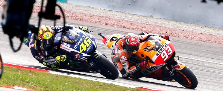 Rossi vs Marquez at Sepang, 2015