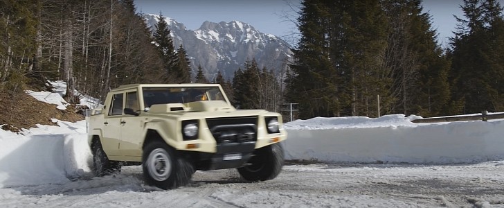 Lamborghini LM002 drifting in the Alps