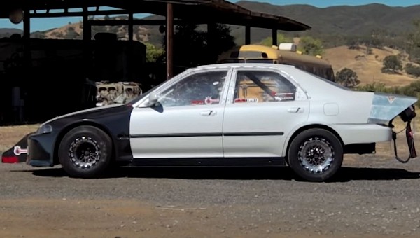 Rowdy Honda Civic Is Going to Need More than 1,200-HP to Win Against Godzilla