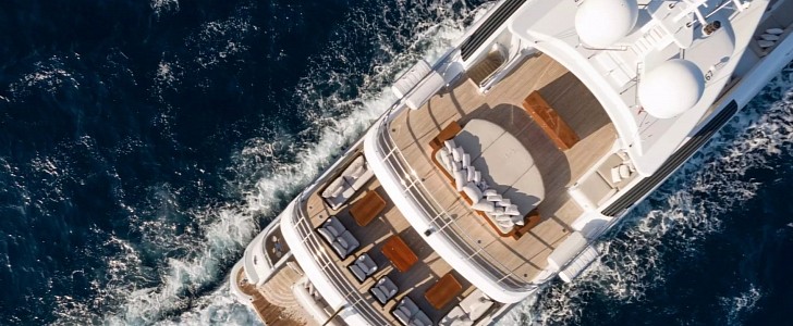 Were Dreams is a rare limited-edition superyacht that was built for a Russian oligarch