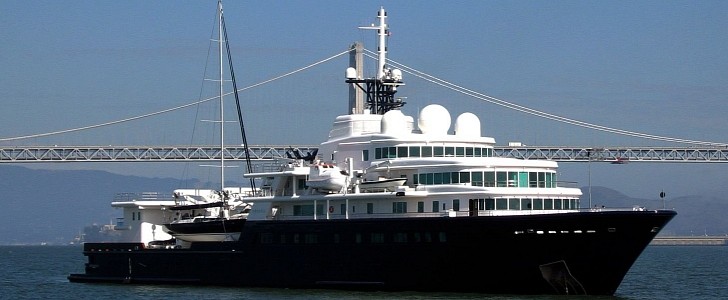 Le Grand Bleu is an iconic superyacht designed by Stefano Pastrovich
