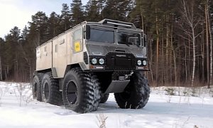 Russian "Burlak" Amphibious Vehicle Wants to Make It to the North Pole and Back
