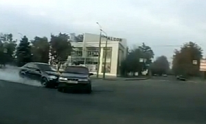 Russian Daewoo Nexia Driver Ignores ‘Give Way’ Sign