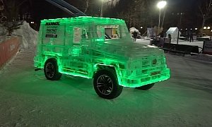 Russian Makes G-Class from 6 Tons of Ice, and It Actually Drives