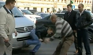 Russian Street Fight Generated by Illegal Parking