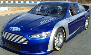 Rusty Wallace’s Ford Fusion NASCAR Races Sells for $180,000