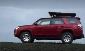 Rutledge Wood and Andy Bell Off-Roading the 4Runner Live