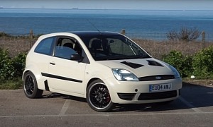 RWD Ford Fiesta With Rear-Mid-Mounted V6 Is a Clio V6 Renault Sport Wannabe