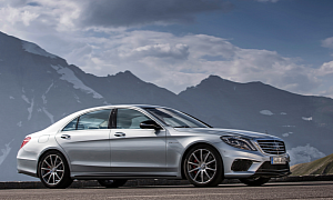 S 63 AMG W222 Gets Reviewed by Autocar